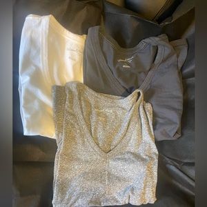 Universal thread T-shirt set